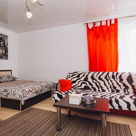 סומי Apart-Hotel On Street Kharkovskaya 9 Floor מראה חיצוני תמונה