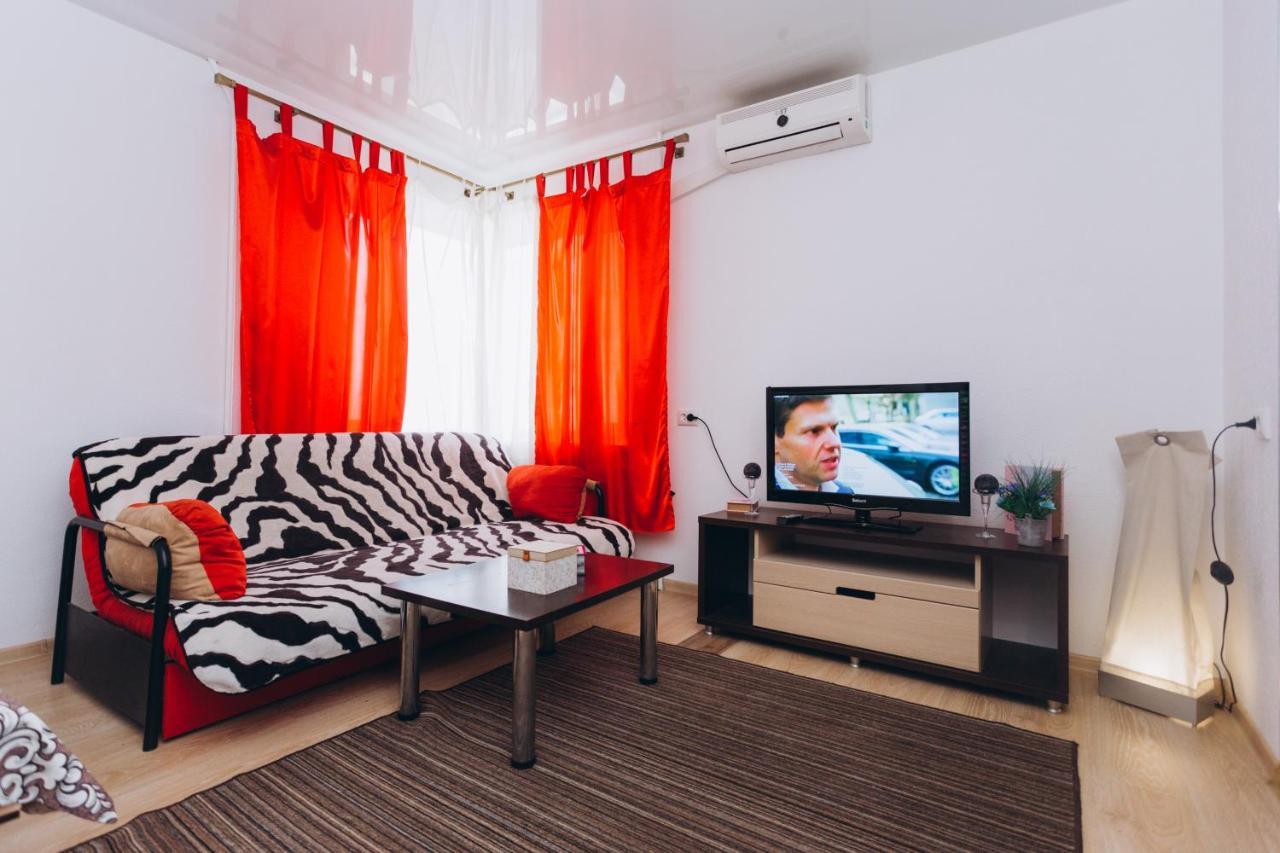 סומי Apart-Hotel On Street Kharkovskaya 9 Floor מראה חיצוני תמונה